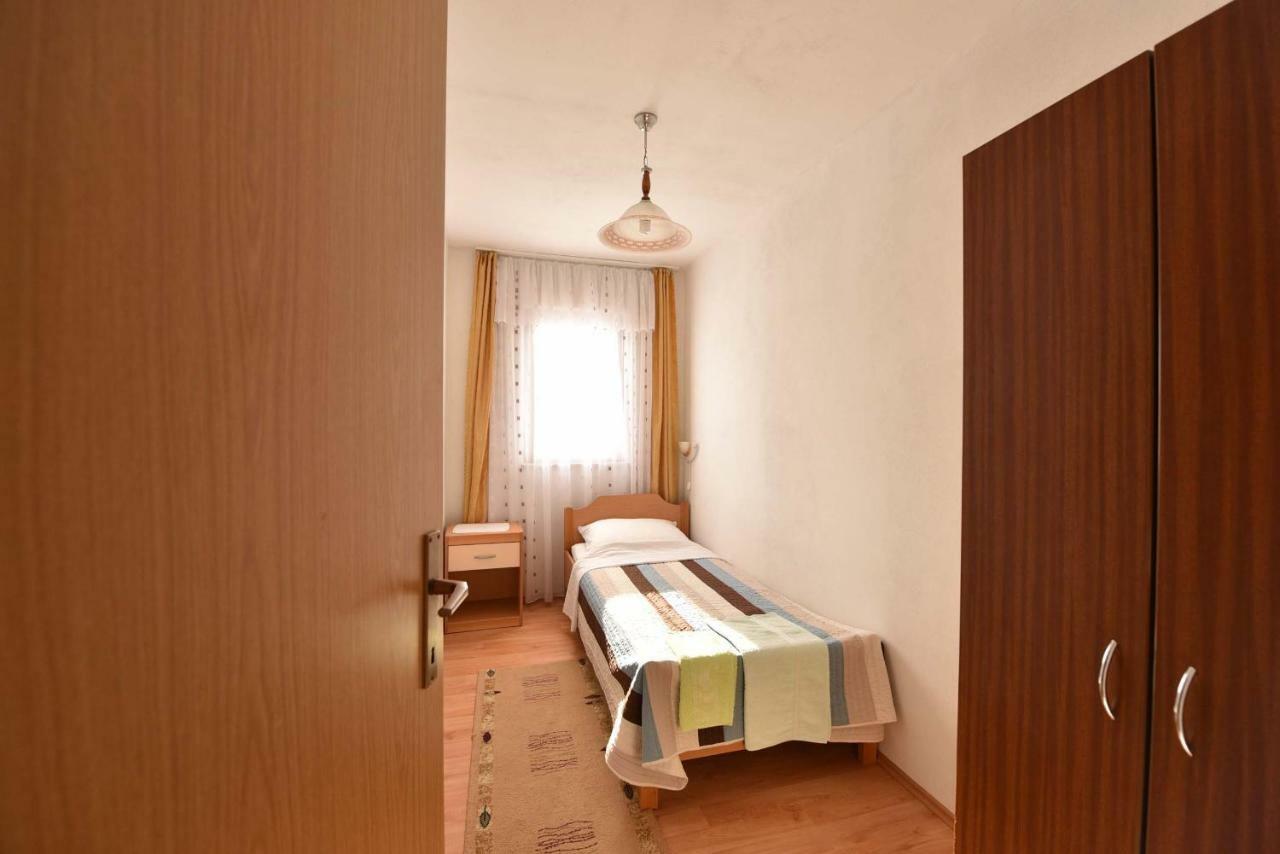 Apartmani Marko Gdinj Экстерьер фото